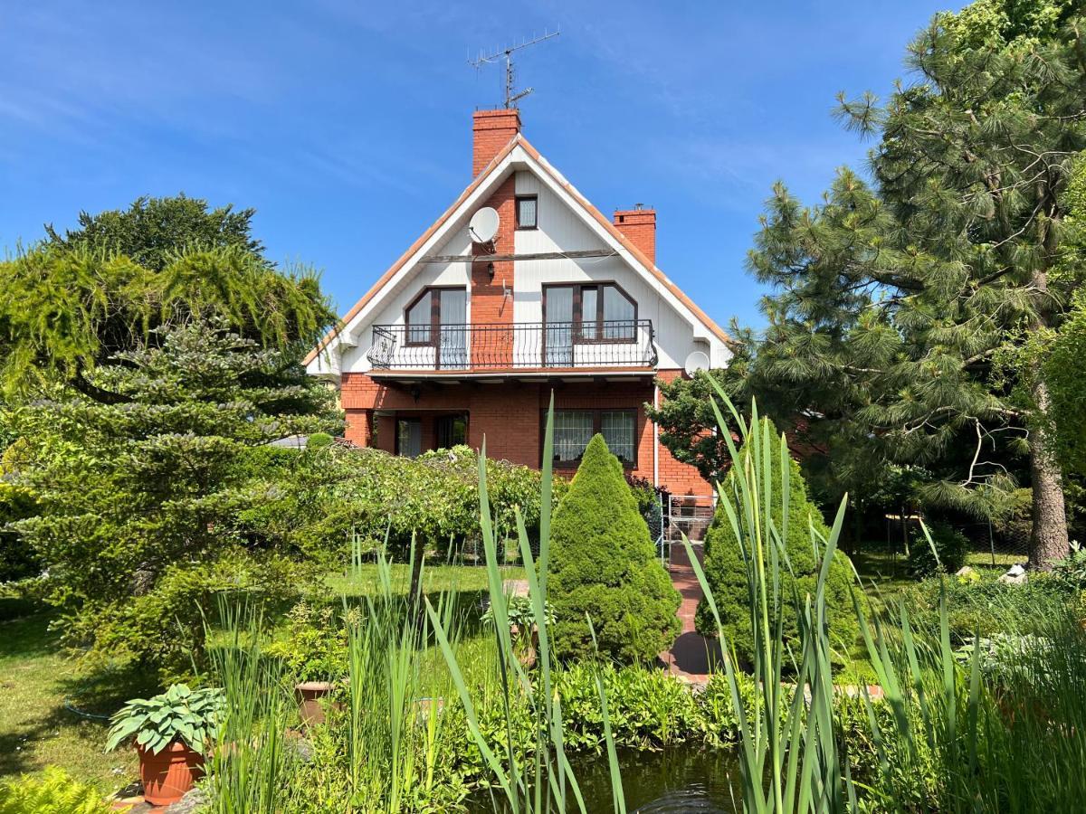 Willa Garden 2 Z Pieknym Ogrodem I Tarasem Ustronie Morskie Luaran gambar
